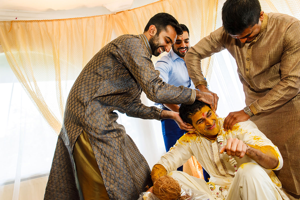 groom vidhi photography